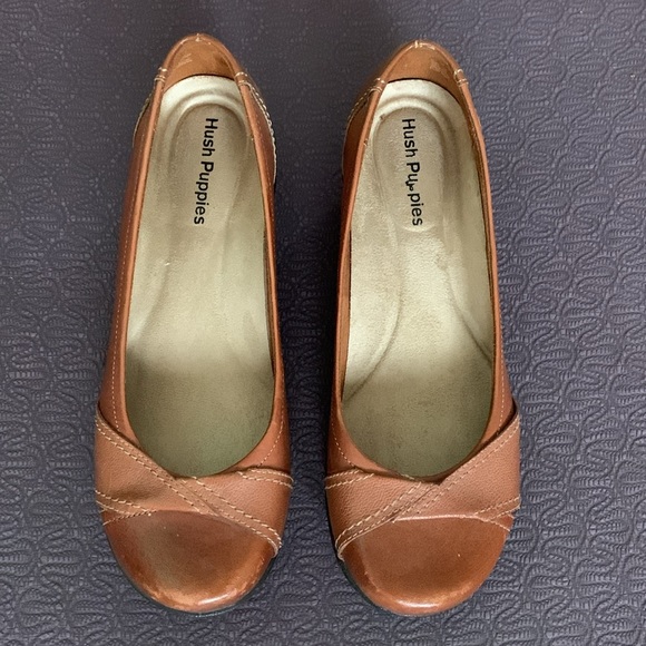 Hush Puppies Women’s Shoes, Size 8 Tan Color - Picture 2 of 6